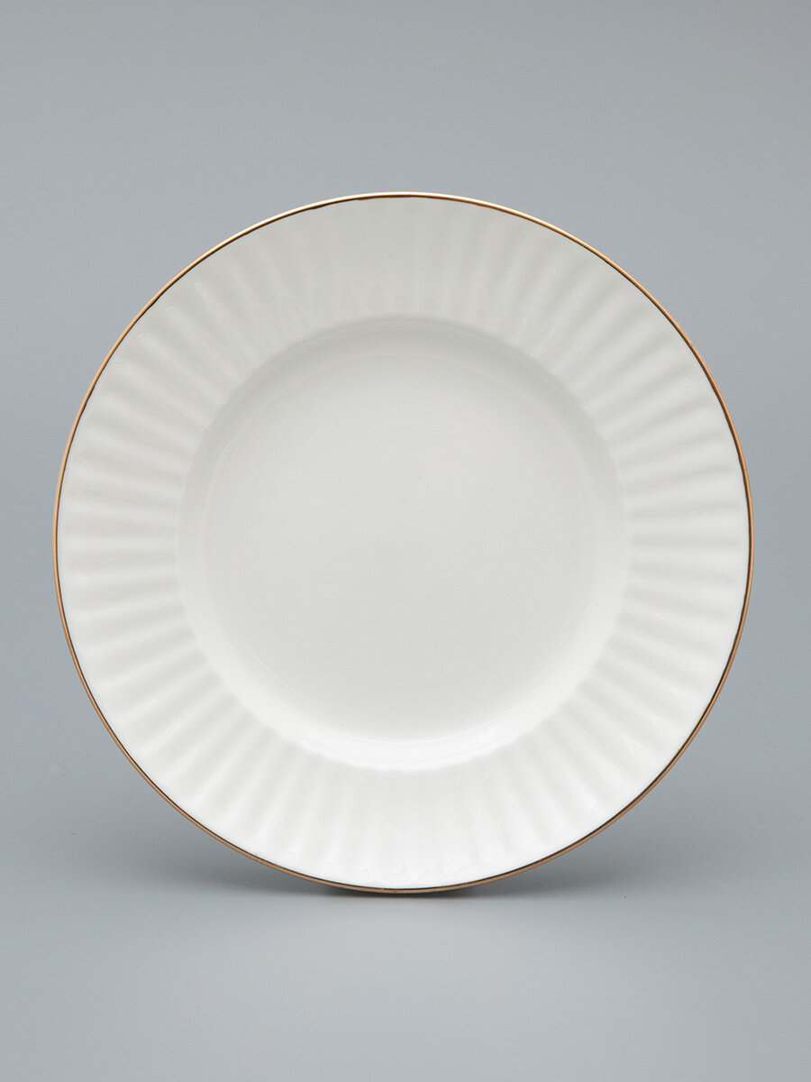 Трехпредметный чайный сервиз "Золотой кантик", форма Волна, костяной фарфор, Императорский фарфоровый завод — фото 1