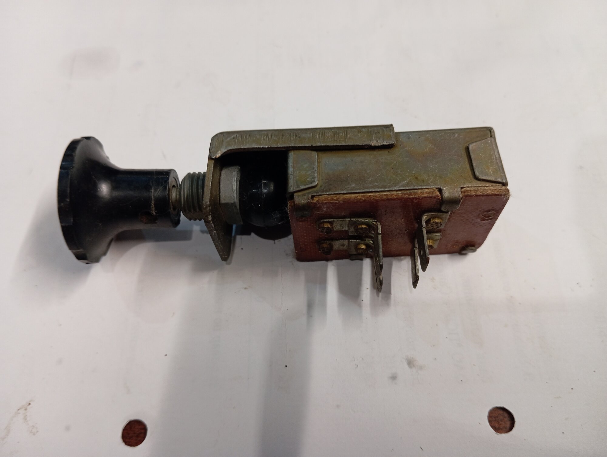 Реле света москвич 412 П308 — фото 1