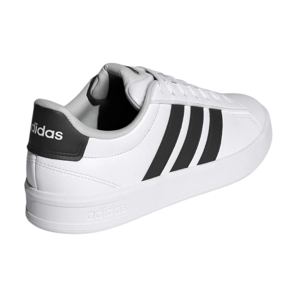 Кроссовки adidas, размер 4 UK — фото 1