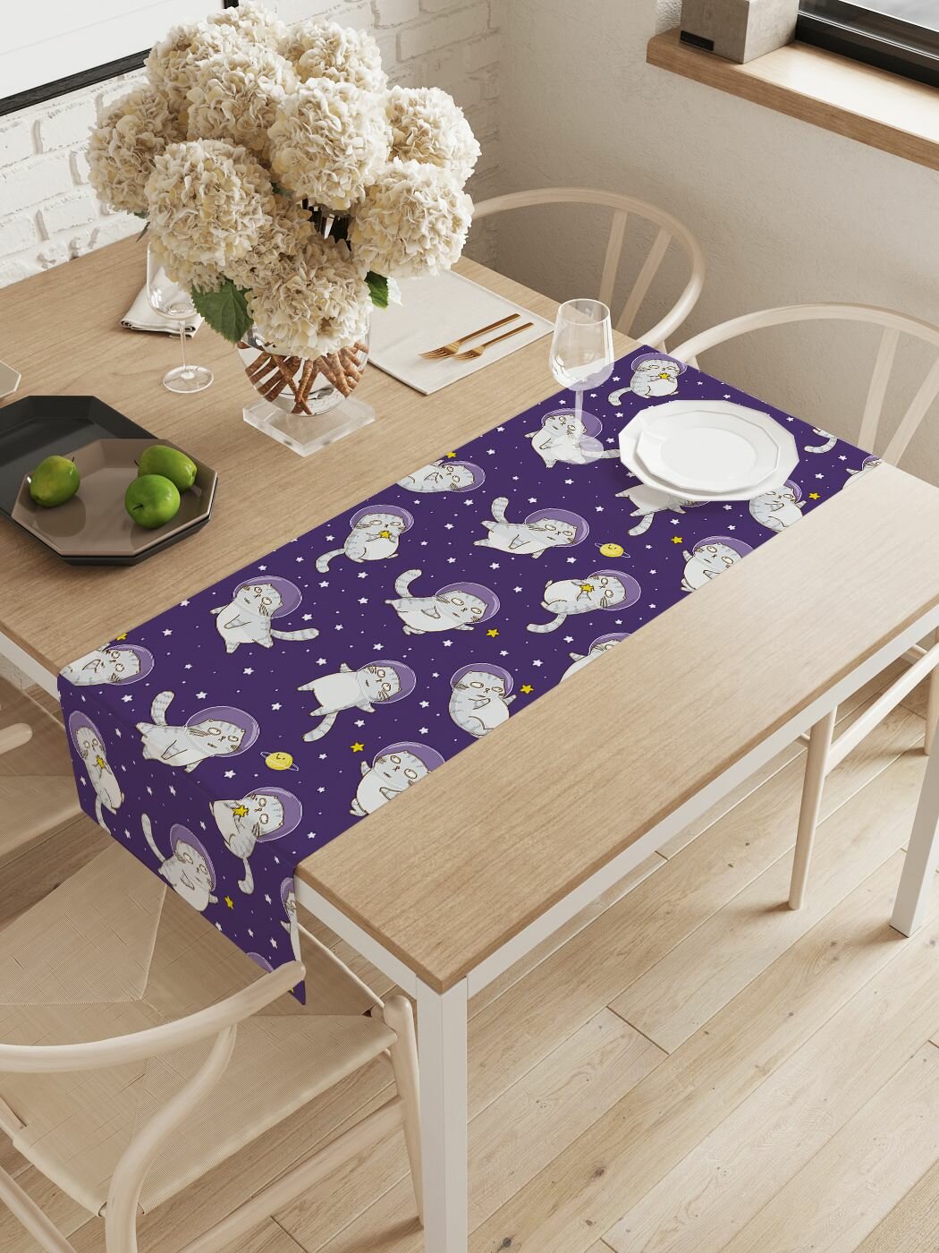 Дорожка водоотталкивающая на стол "Летающие коты" 145х40 см, JoyArty