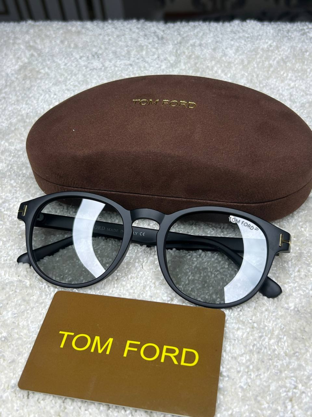 Солнцезащитные очки