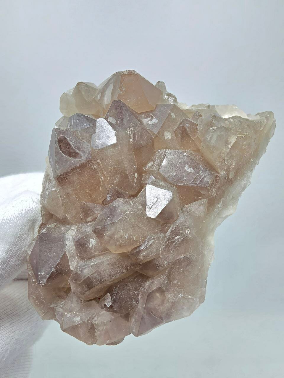 Друза дымчатого кварца 80 мм, 135 г.