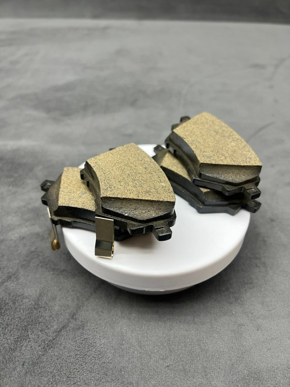 Колодки тормозные задние для Hongqi H5