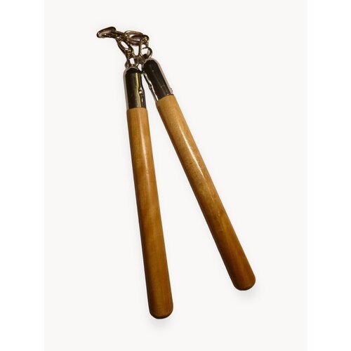 Нунчаки тренировочные 30см деревянные из натурального целого бруса покрытые лаком со стальной цепью и стальными креплениями на шурупах с вращением основания цепи