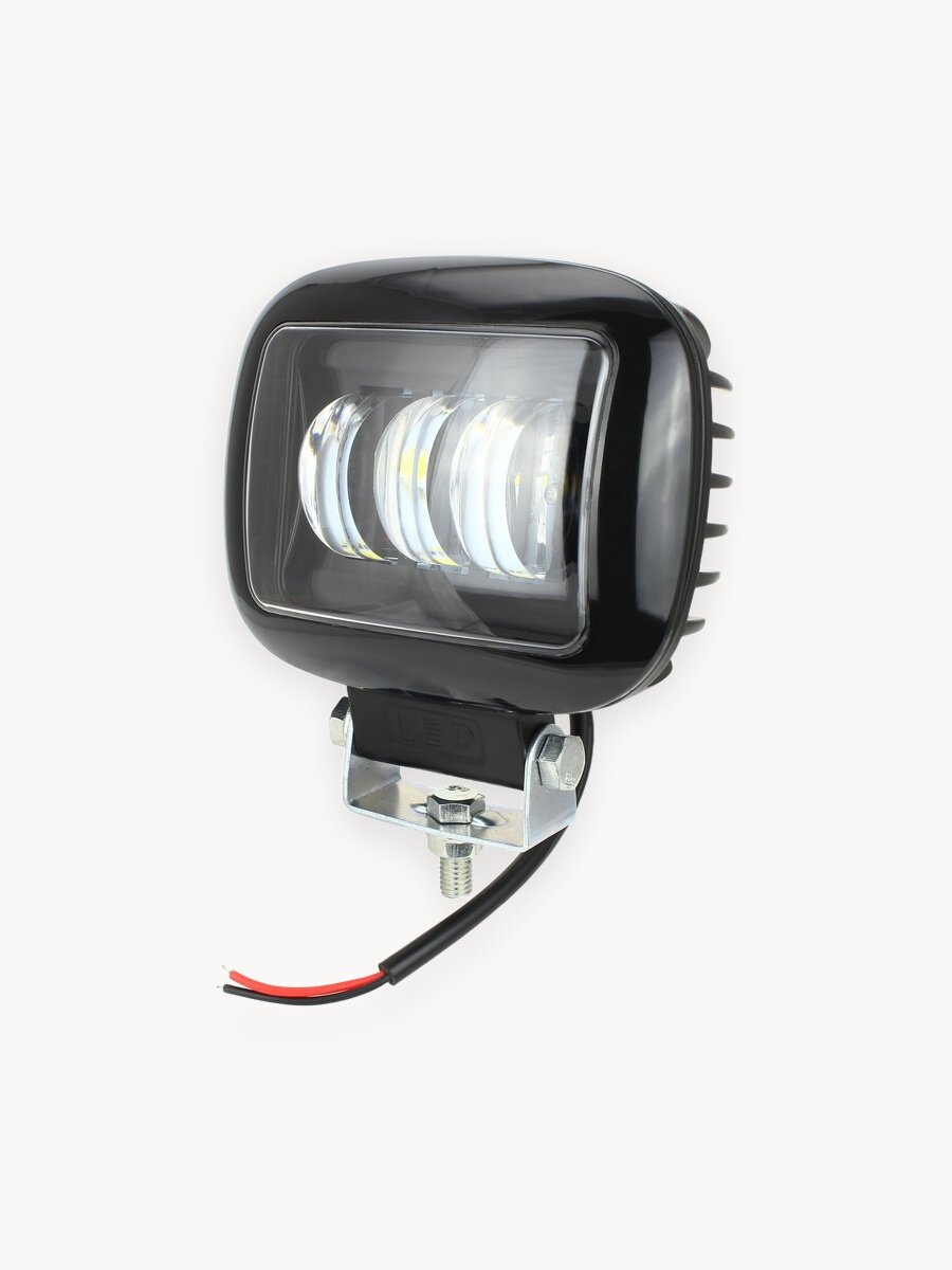 Фара светодиодная противотуманная и рабочего света, 10-30В, 30Вт (120х96мм, 3 LED)