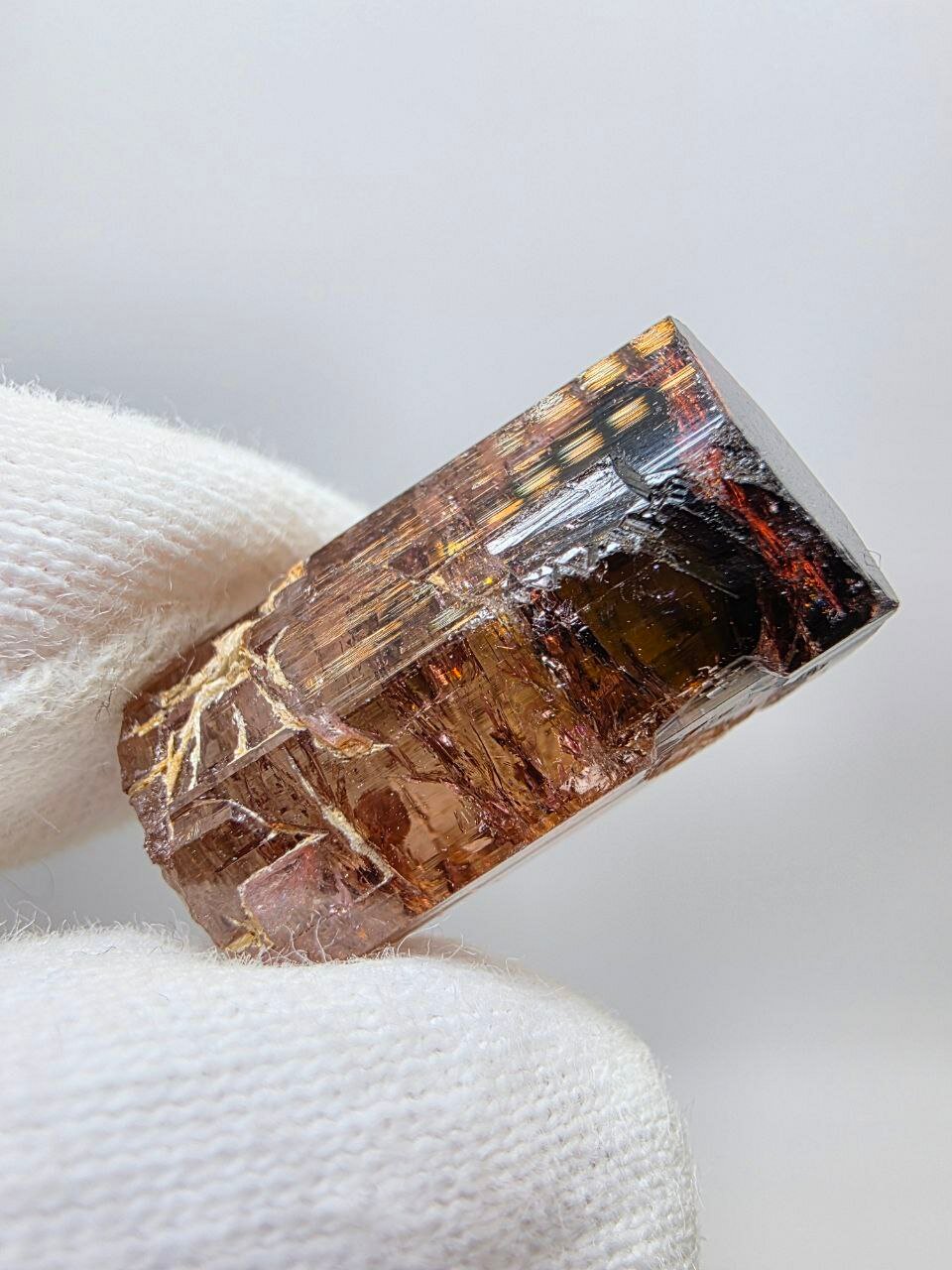 Кристалл турмалина 22 мм, 5.52 г.