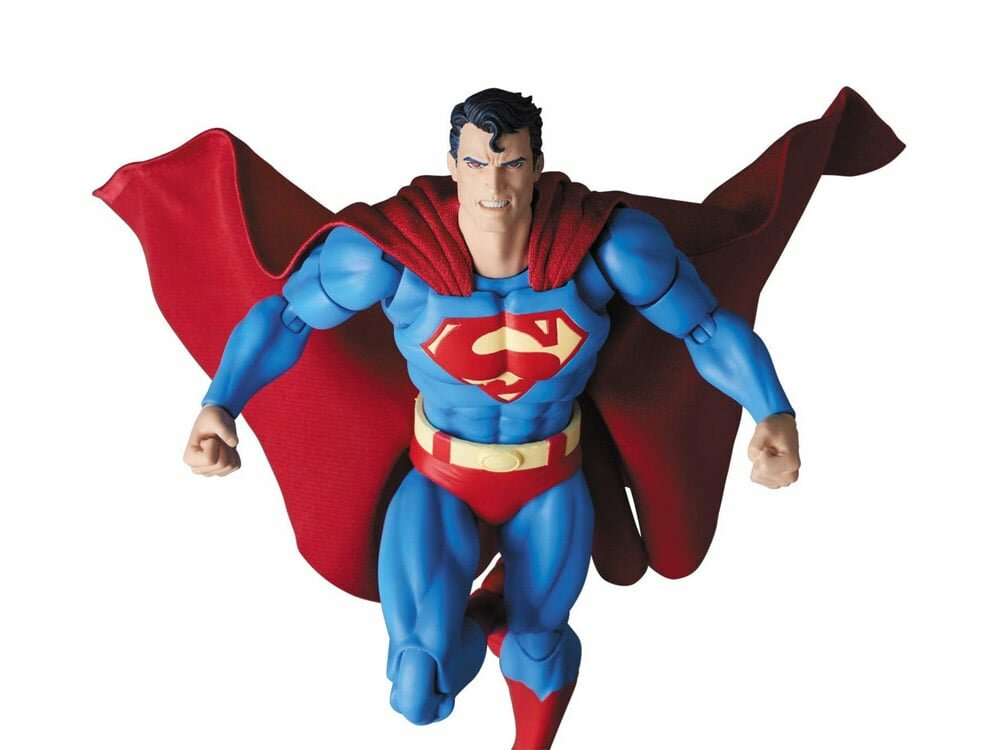 Medicom MAFEX No117 Superman Batman Hush 16 см, тканевый плащ, аксессуары