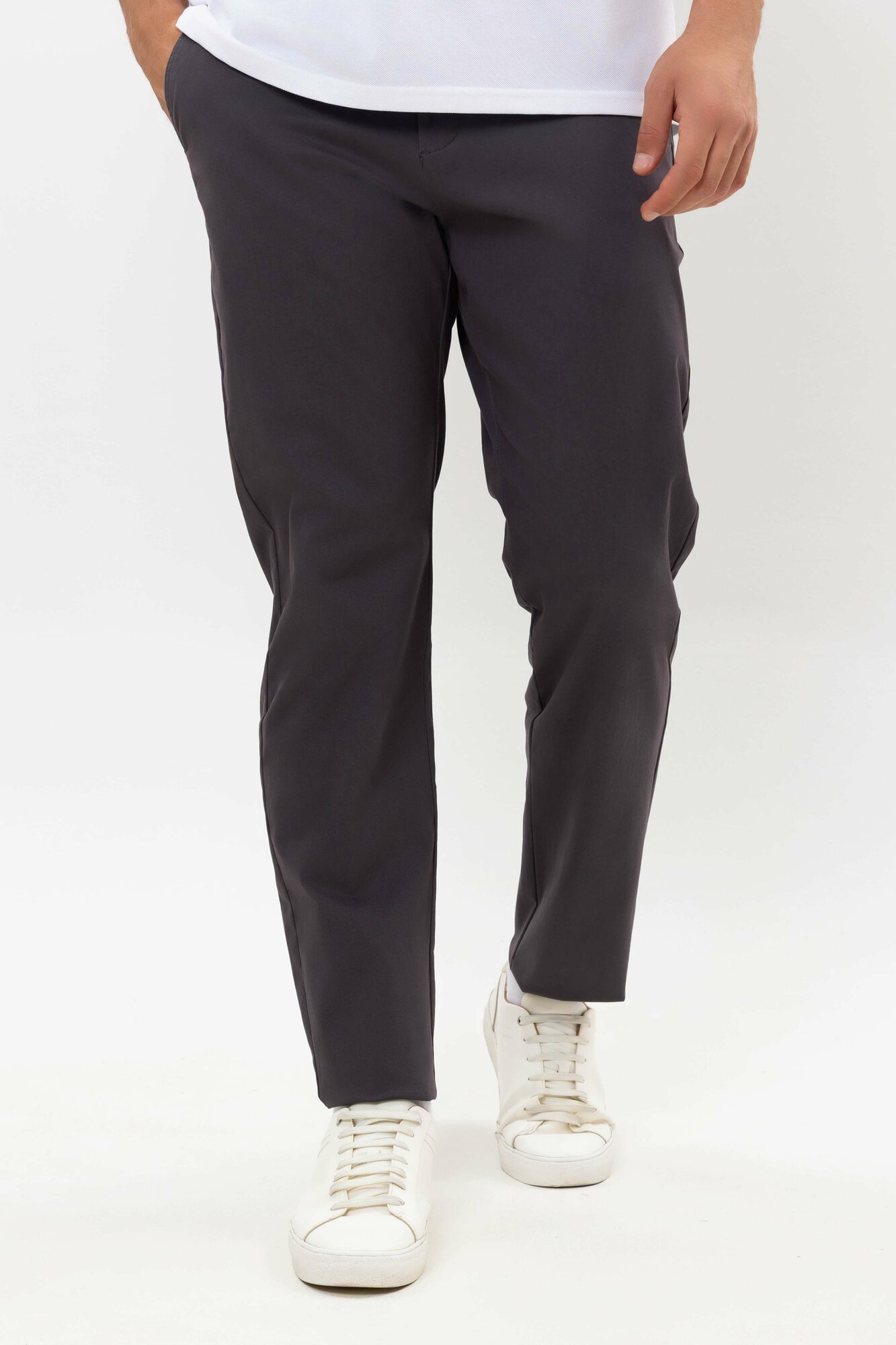 Брюки чинос