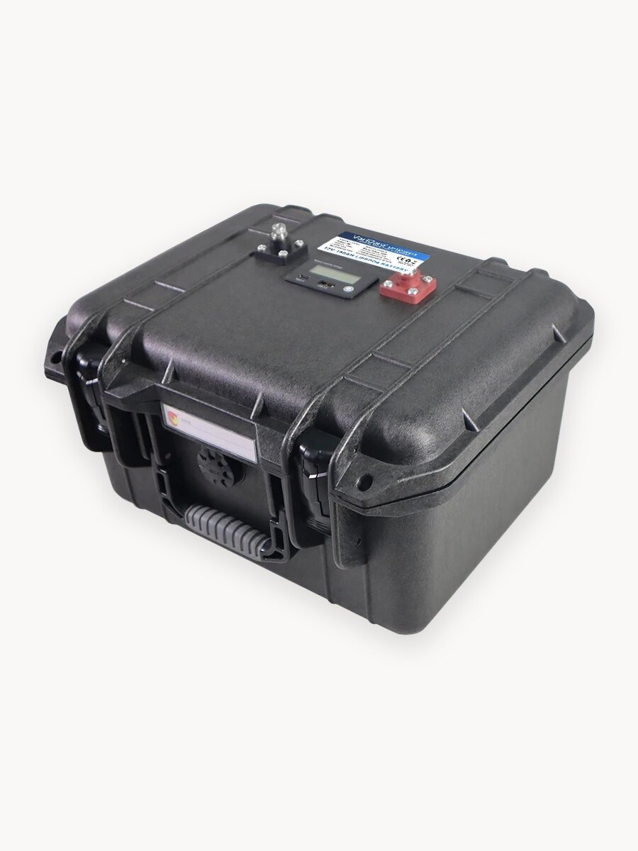 Аккумулятор VariCore LiFePO4 12В 150А·ч в кейсе（12V 150AH） — для кемпинга, автодомов и лодок