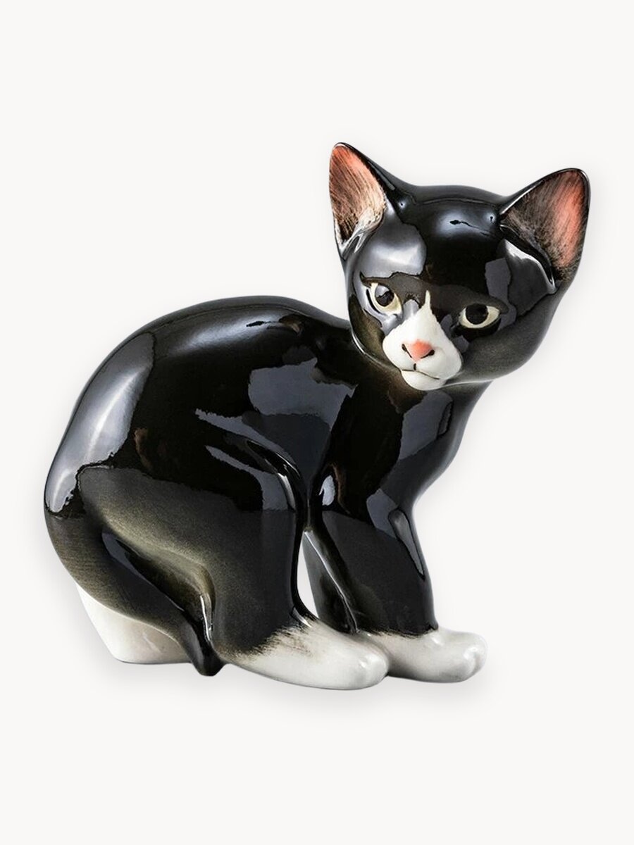 Фарфоровая скульптура Кошка Черный, Императорский фарфоровый завод , мягкий фарфор