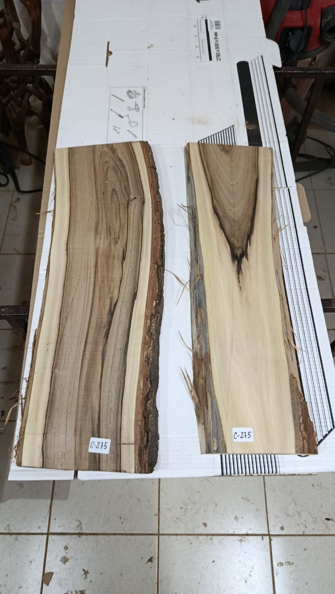 Слэб из ореха 60х20х3см,60х17х2,2см(С275), комплект из 2-х штук высушенный спил дерева, калиброванный