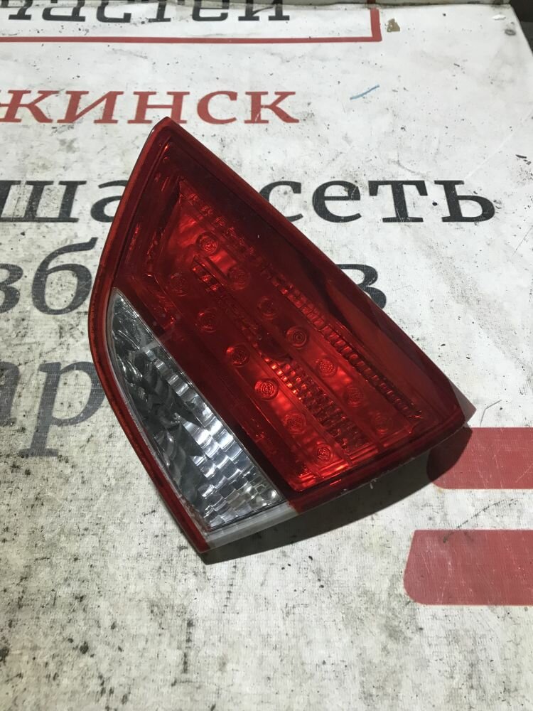 Фонарь задний внутренний правый Hyundai ix35 I (2009—2013) 924062Y000