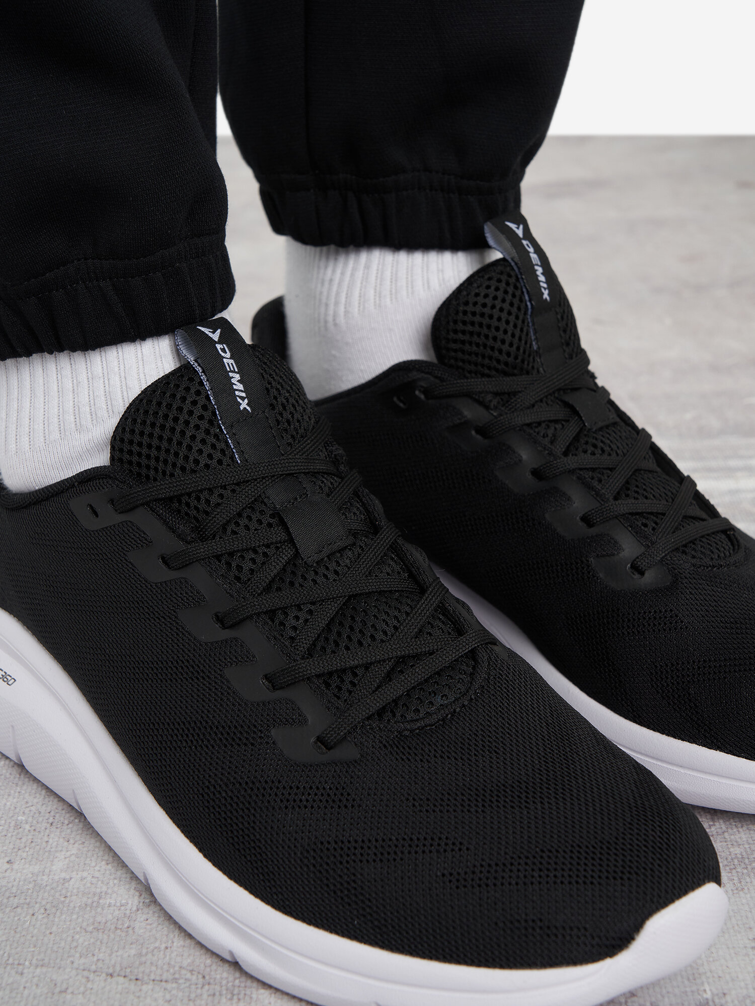 Кроссовки Demix SP MAGUS TR M, размер 45, черный — фото 1