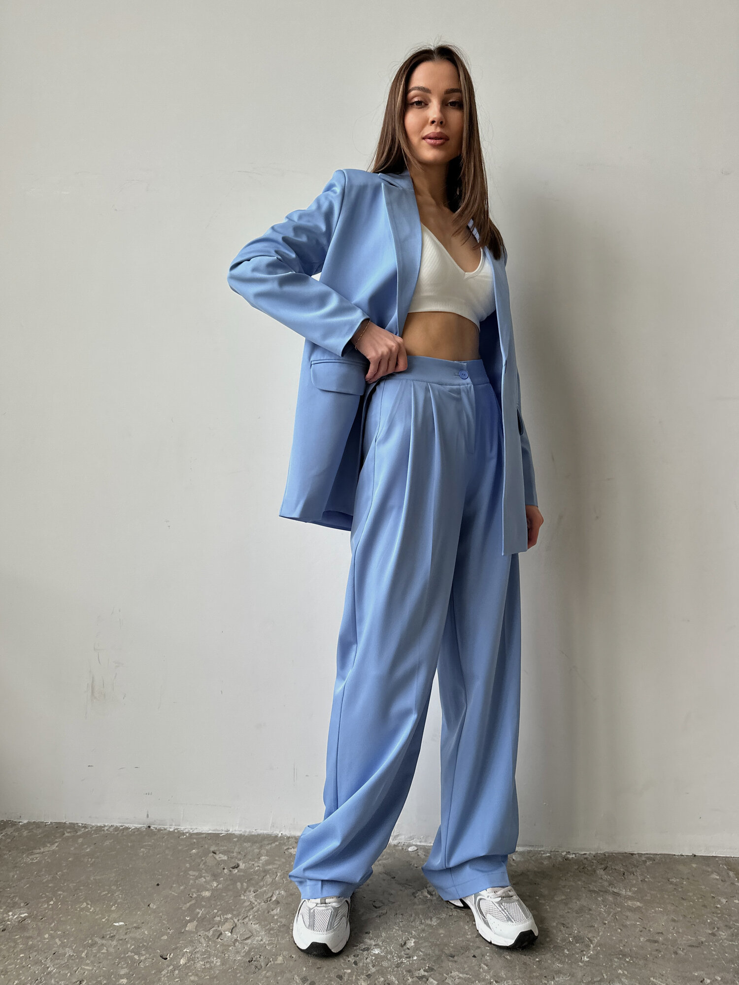 Костюм классический MATRESHKA_LOVE Комплект классический женский, с брюками палаццо,деловой стиль, пиджак удлиненный, оверсайз, размер 40, небесный — фото 1