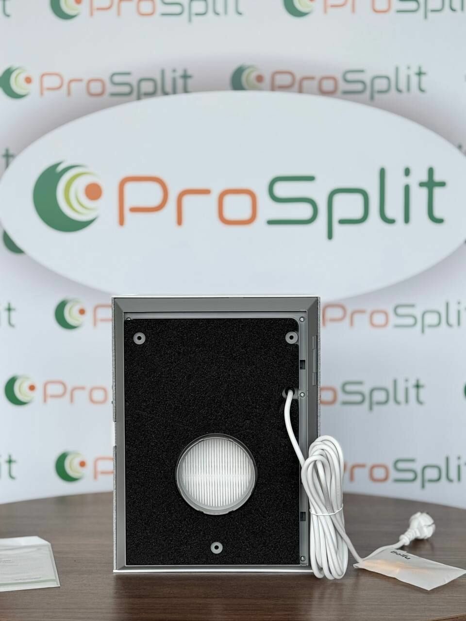 Очиститель воздуха Ballu OneAir ASP-100 нагревательный элемента в подарок / Бризер Баллу 100 / система приточной вентиляции — фото 1