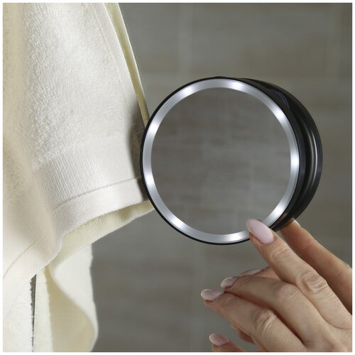 Зеркало увеличительное Kuchenland 10 см с подсветкой с присосками Mirror 2490₽