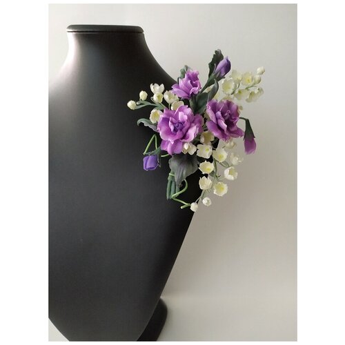 Брошь цветок из ткани 