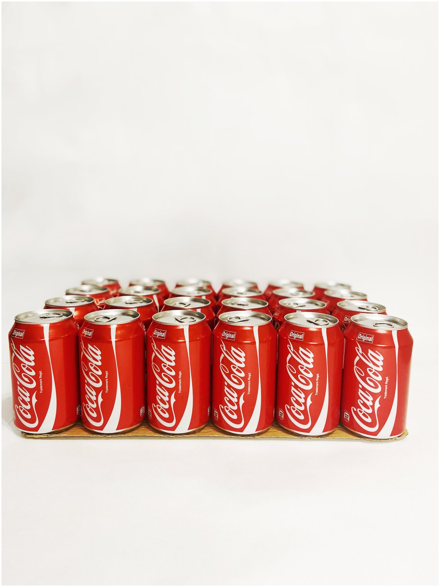 Газированный напиток Сoca-Cola Original, 0.33 л, 24 шт. - фотография № 4