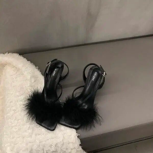 Сандалии размер 36