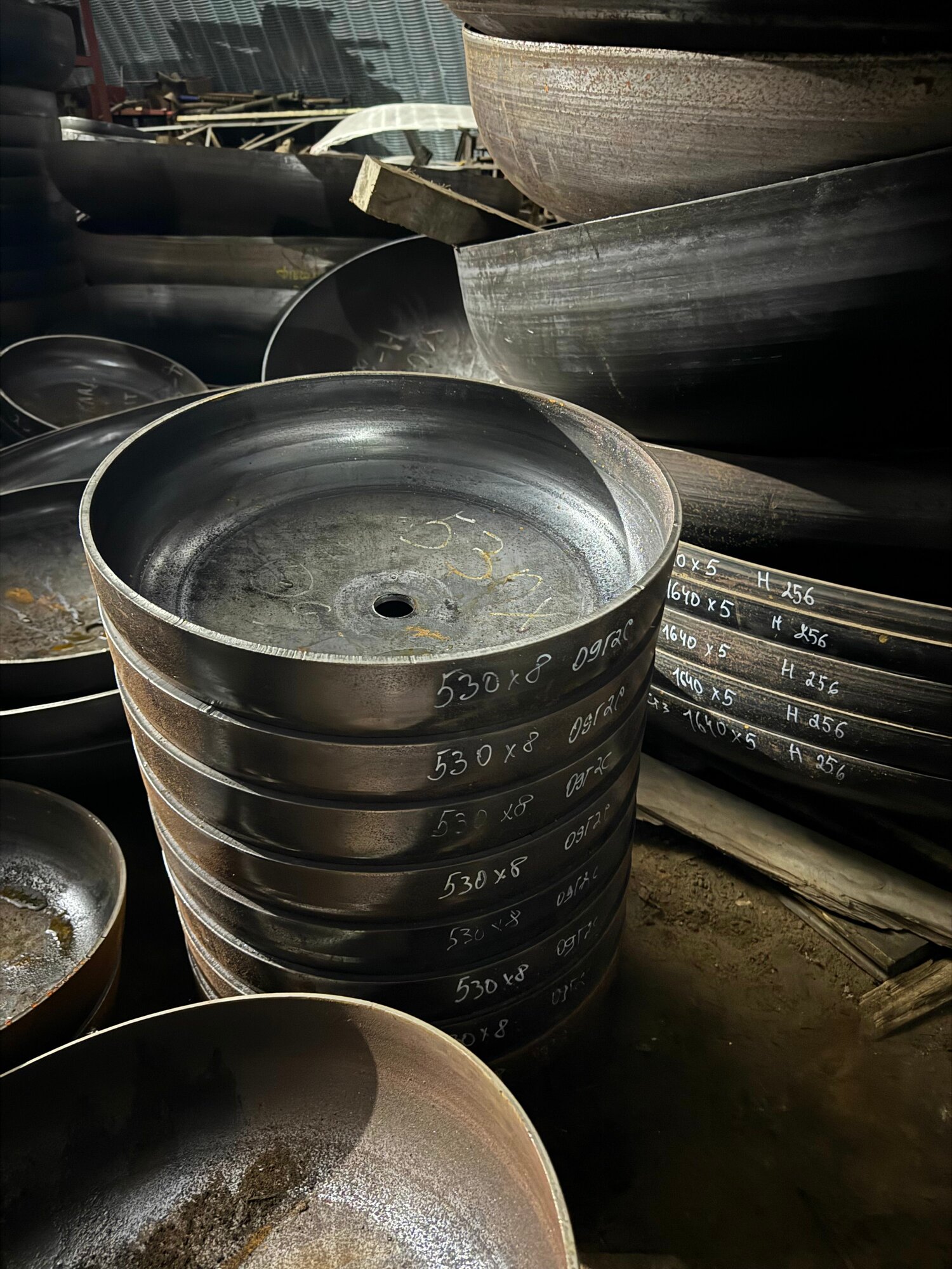 Торосферическое днище 530х8 09Г2С Теплокомплект диаметром 530 мм толщиной 8 мм из углеродистой стали 09Г2С