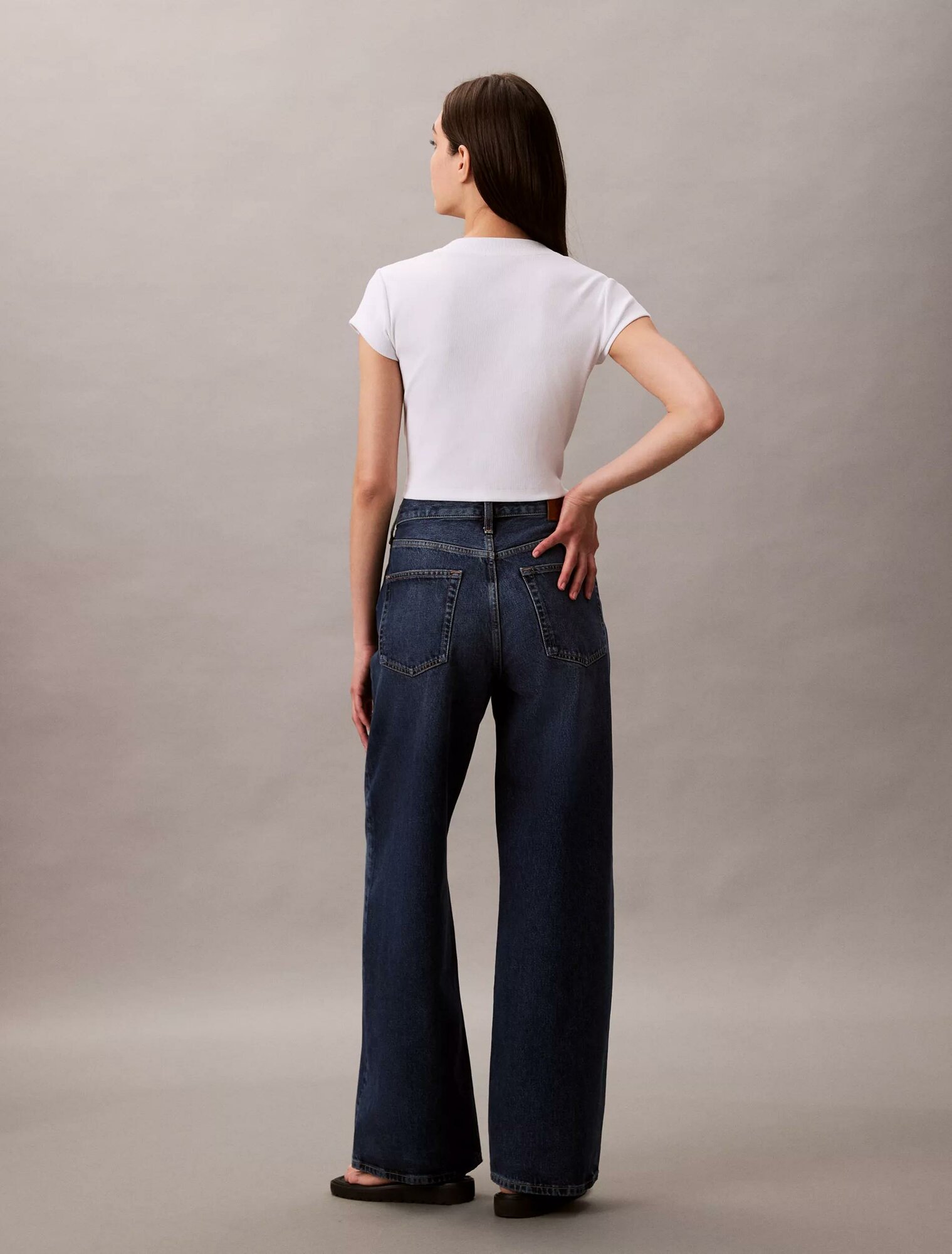 Джинсы широкие Calvin Klein Jeans Wide Leg, размер 27, темно-синий — фото 1