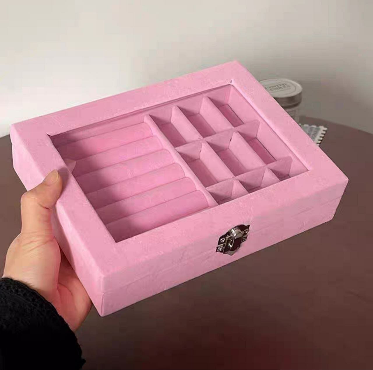 Шкатулка-органайзер для украшений с прозрачной крышкой и ячейками, бежевая