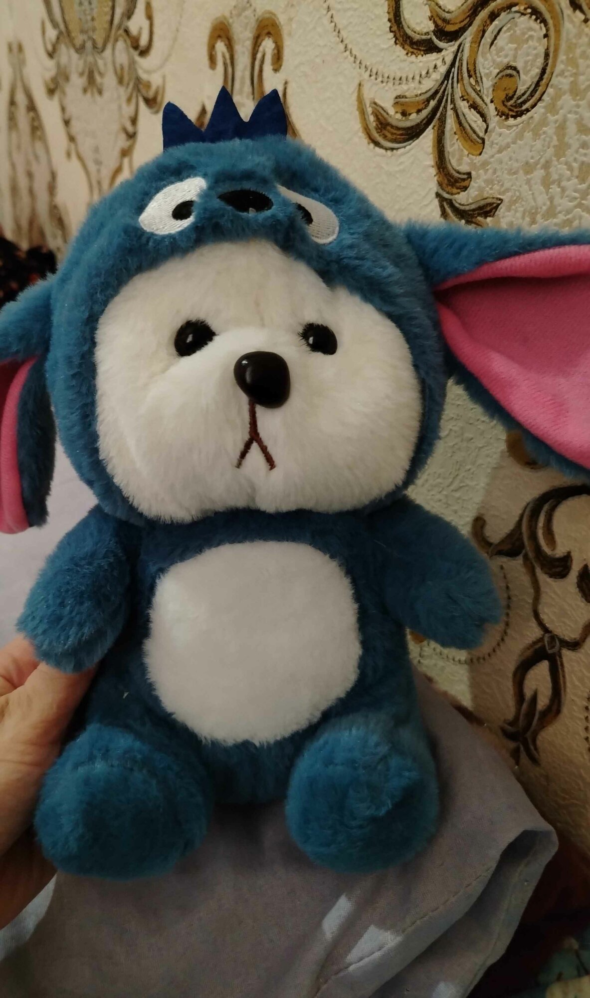 Плюшевая игрушка Teddy — мягкий маленький мишка в костюме зверька с ушками, 25 см.