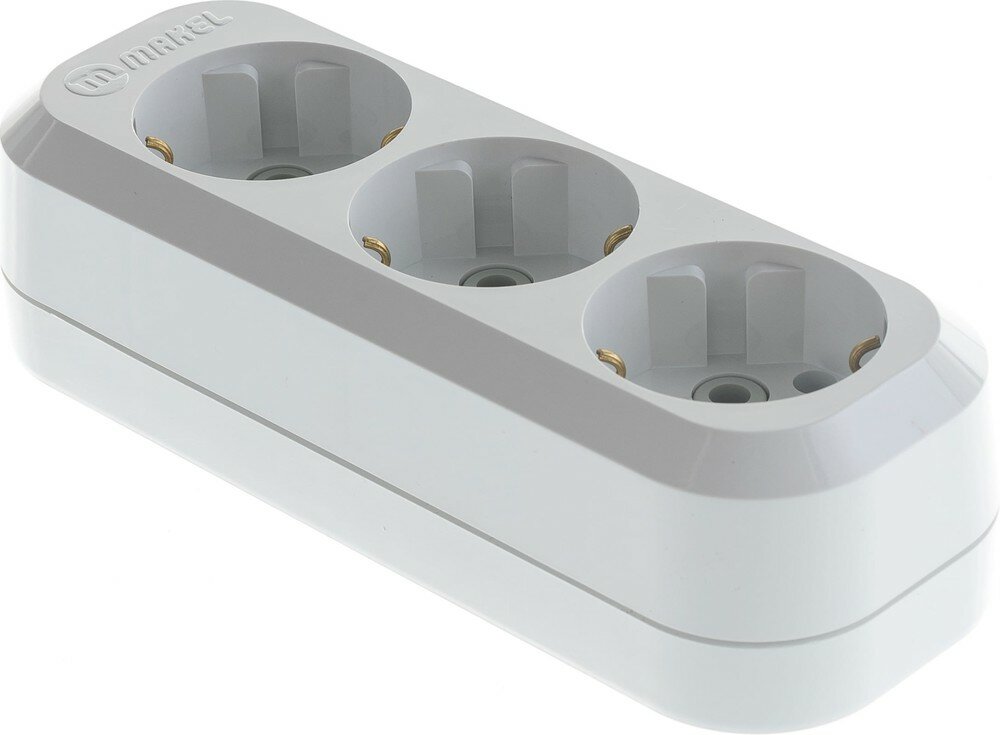 Колодка удлинителя Makel 3 гнезда, с заземлением, пластиковый корпус