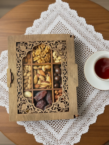 Изображение товара Подарочный набор орехов 9 в 1, книга