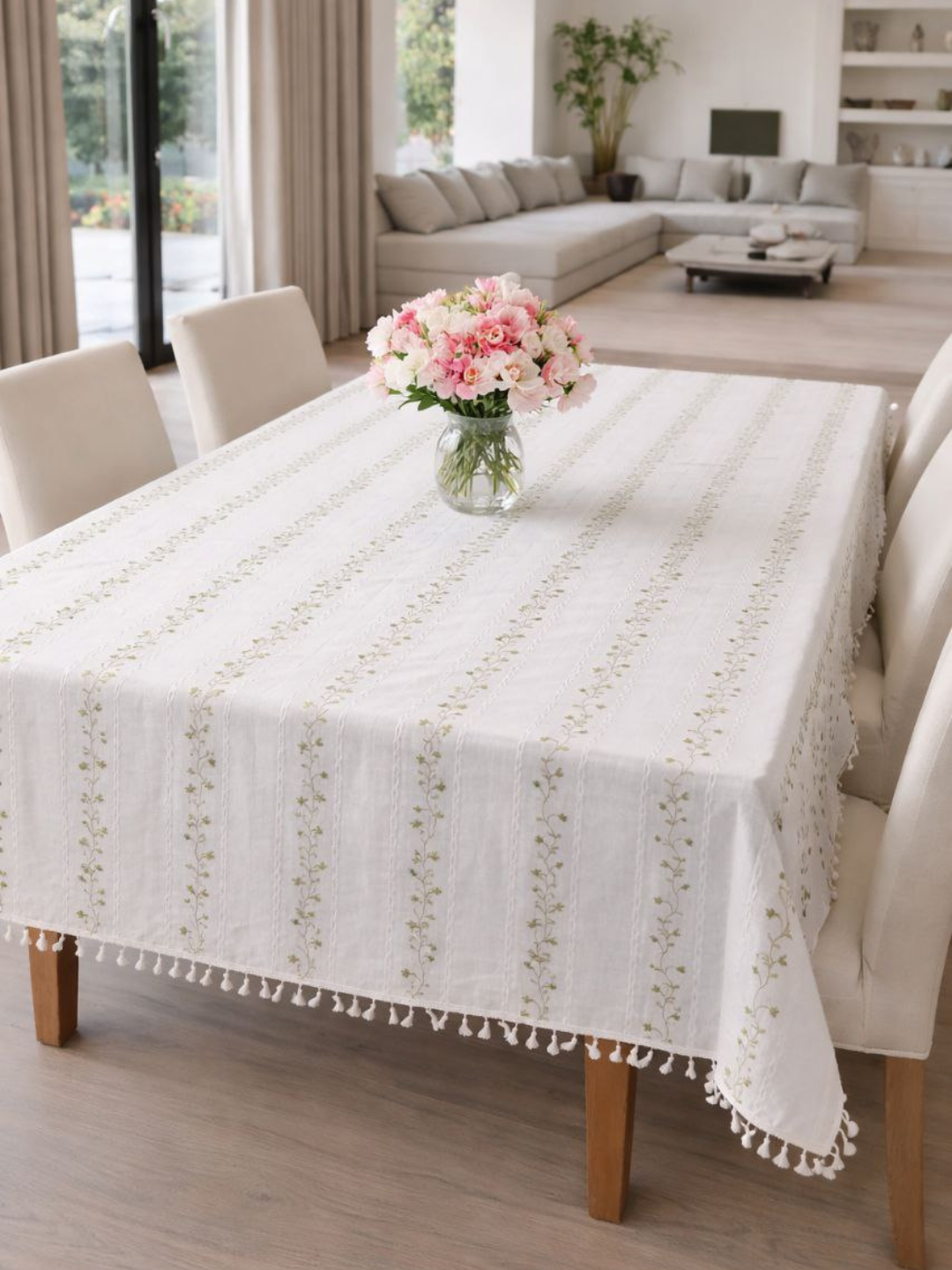 Скатерть Savdo "belgisi yo'q", атлас, квадратная, на 6 человек, 150x230см