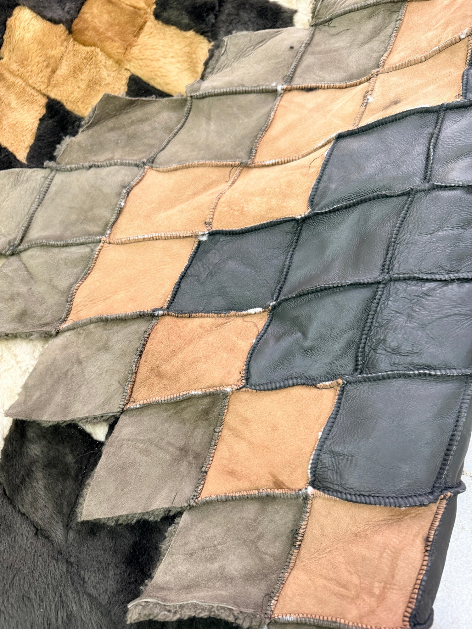 Покрывало меховое ковер из шкуры овчины — фото 1