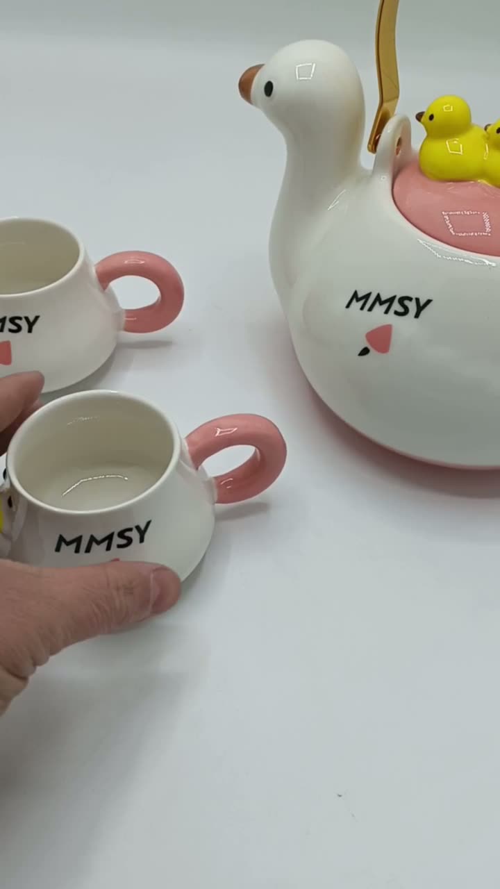 Керамический чайный набор “MMSY Duck” с чайником и 4 кружками — фото 1