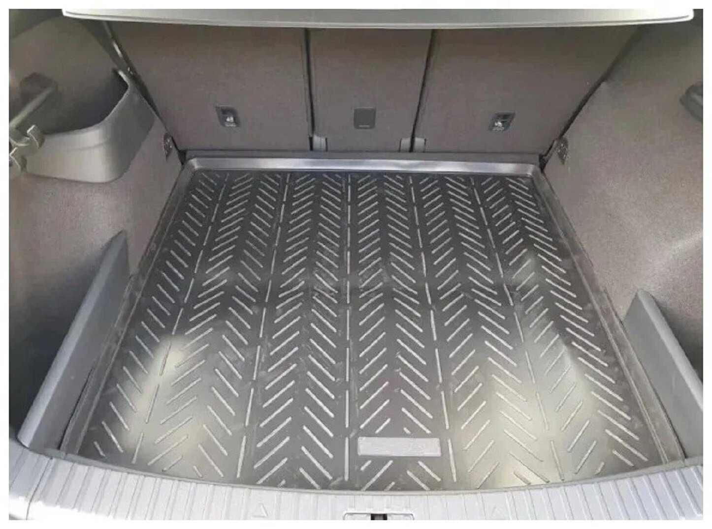 Skoda Kodiaq (2017-)модельный коврик в багажник (5 мест)