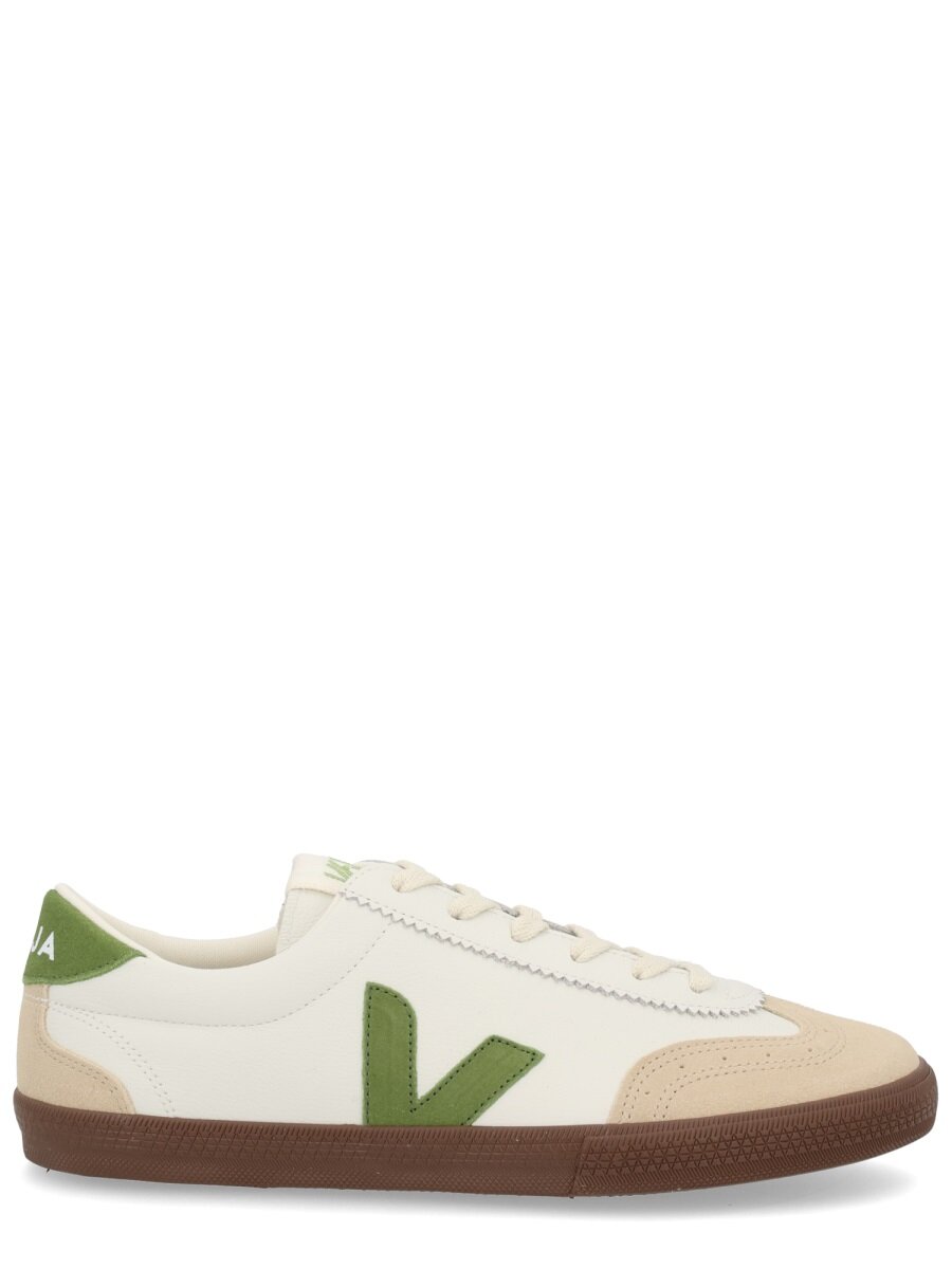 Кроссовки VEJA
