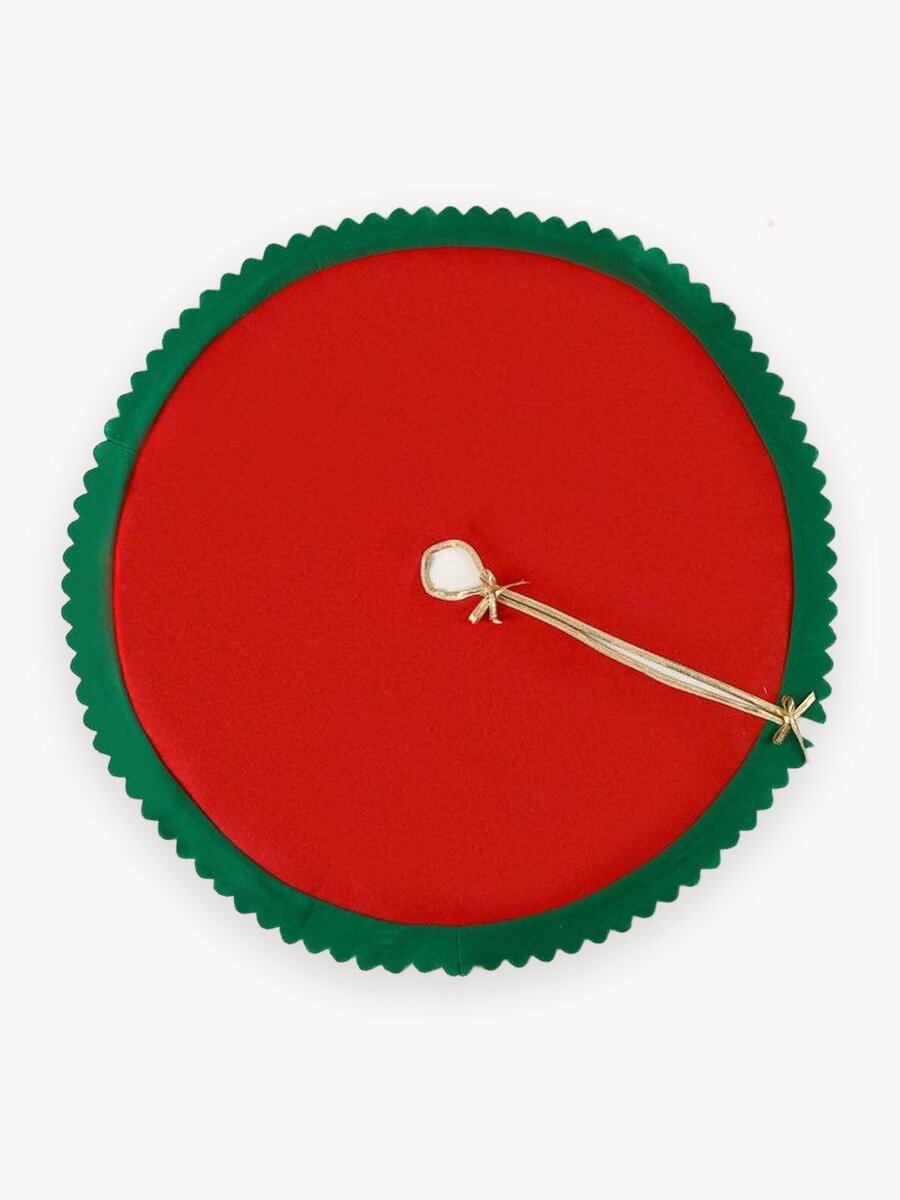 Полянка под ёлку Зимнее волшебство "Зелёные рюши", 100 см, красно-зелёный