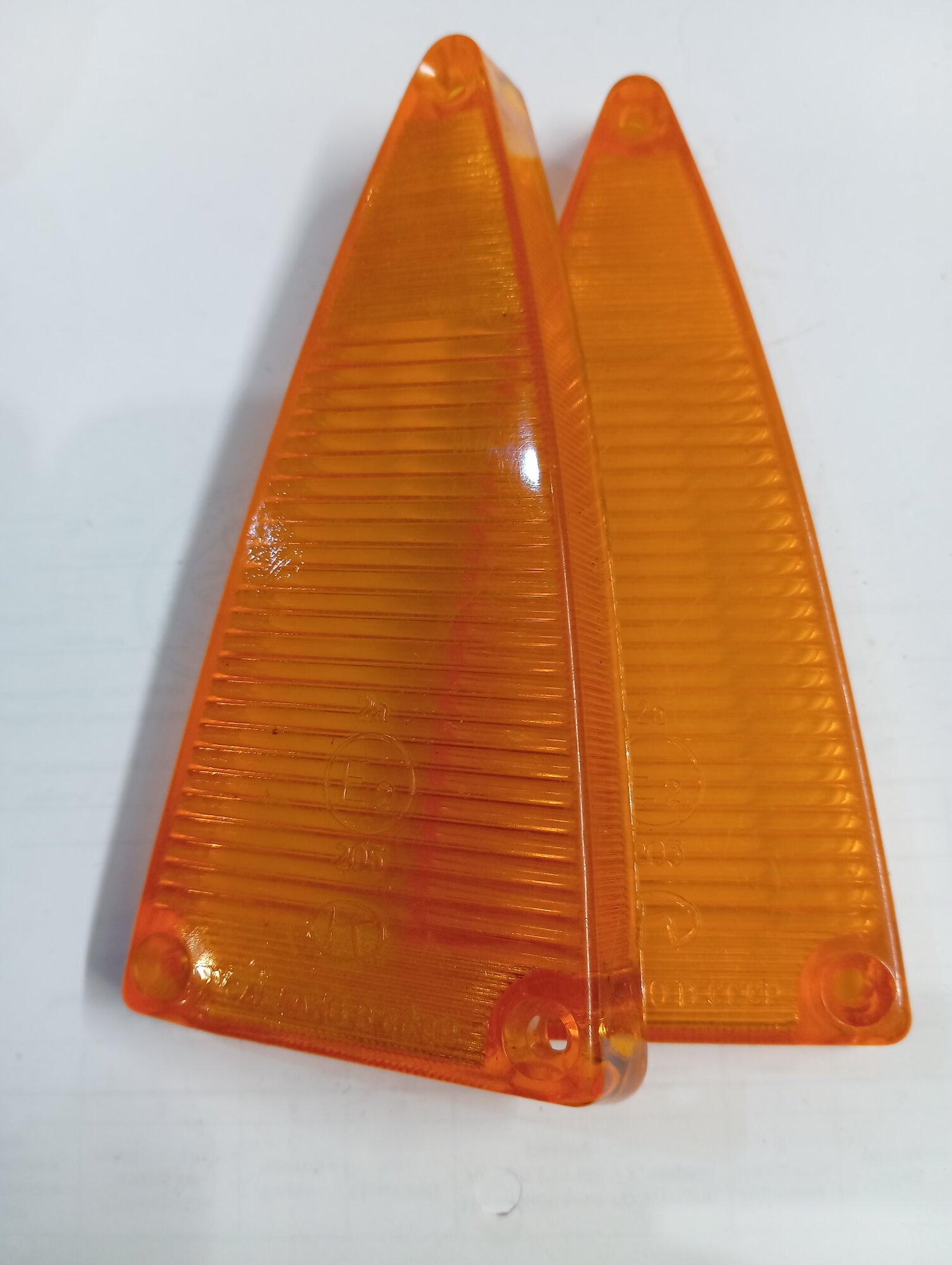 Стекло поворота. Моквичь 412 2140. упаковка 2 шт.