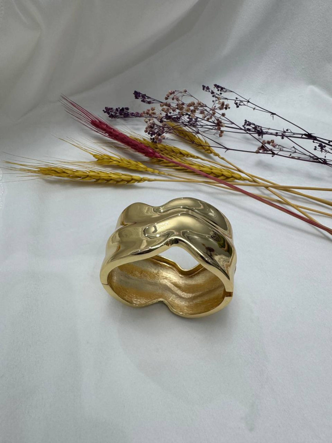 Браслет-бэнгл, 1 шт., размер 15 см, размер L, диаметр 5.5 см, golden — фото 1