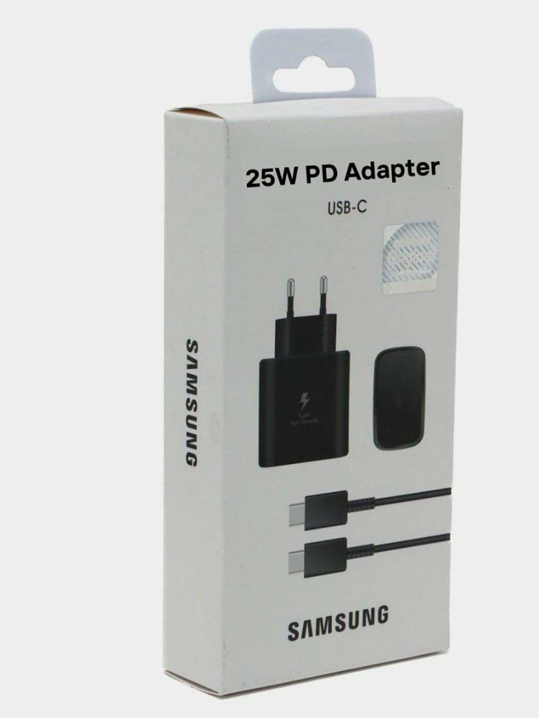 Сетевой зарядный адаптер USB-C PD 25W чёрного цвета для быстрой зарядки.