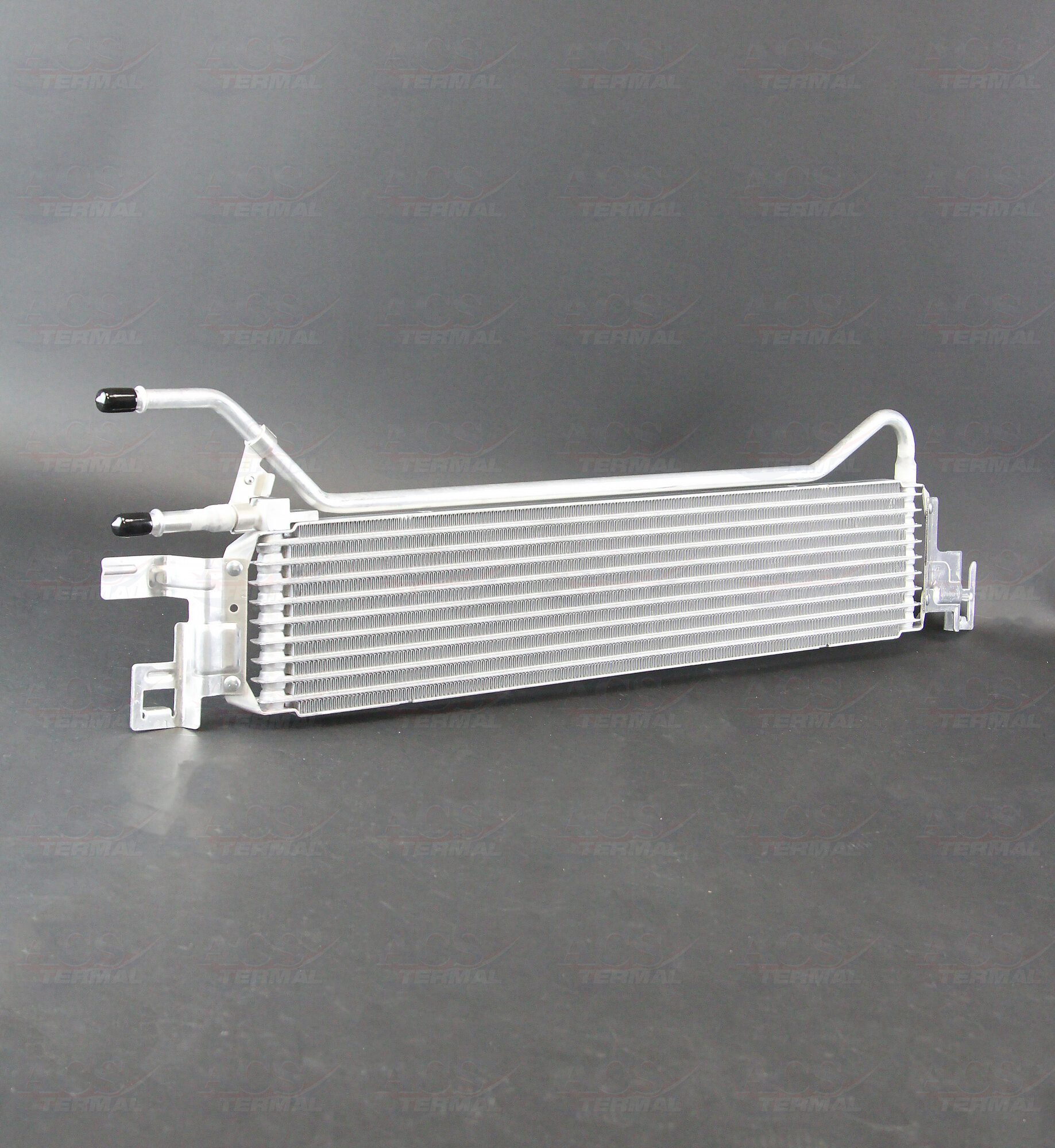 706040 Масляный радиатор для Ford C-Max, Focus II, Kuga (08-) / Land Rover Freelander (06-14) / Volvo S40 (04-12) 18мм