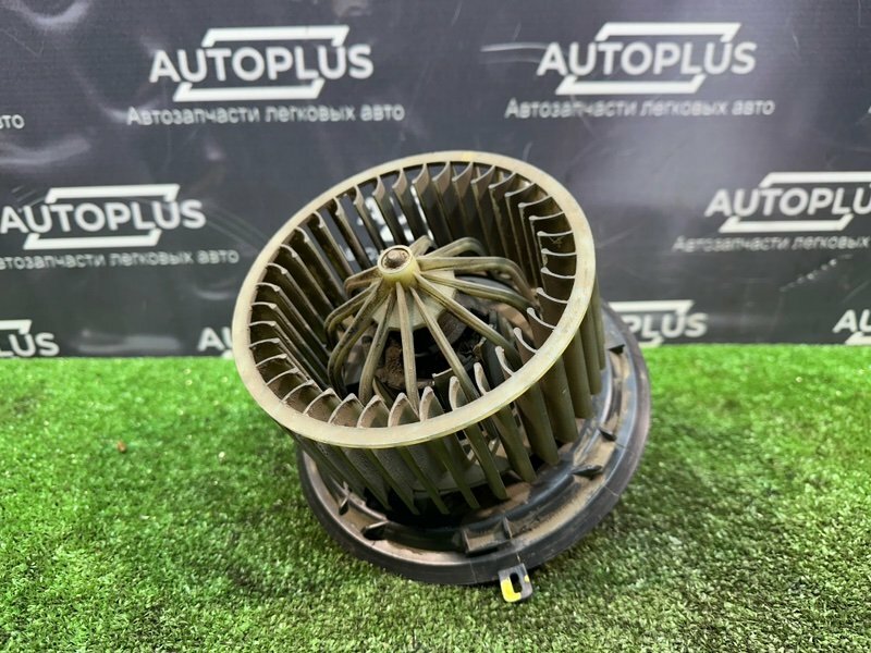 Моторчик печки Alfa Romeo 146 1999 (1.4 AR) Б/У с пробегом Арт. 46451865