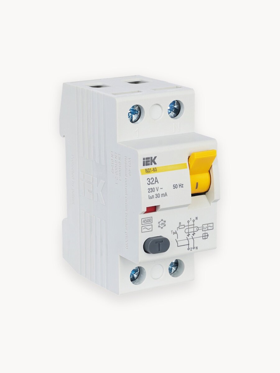 Автоматический выключатель IEK УЗО ВД1-63 2Р 32А 30мА, серия KARAT, класс защиты IP20