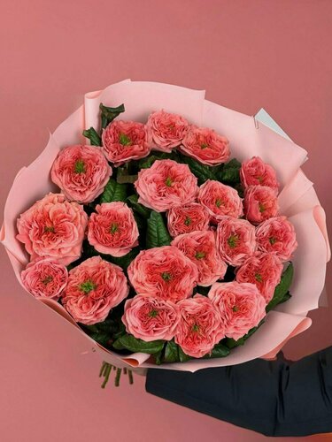 Изображение товара Красивый букет из пионовидных роз "Мандарин" размер M с доставкой до двери
