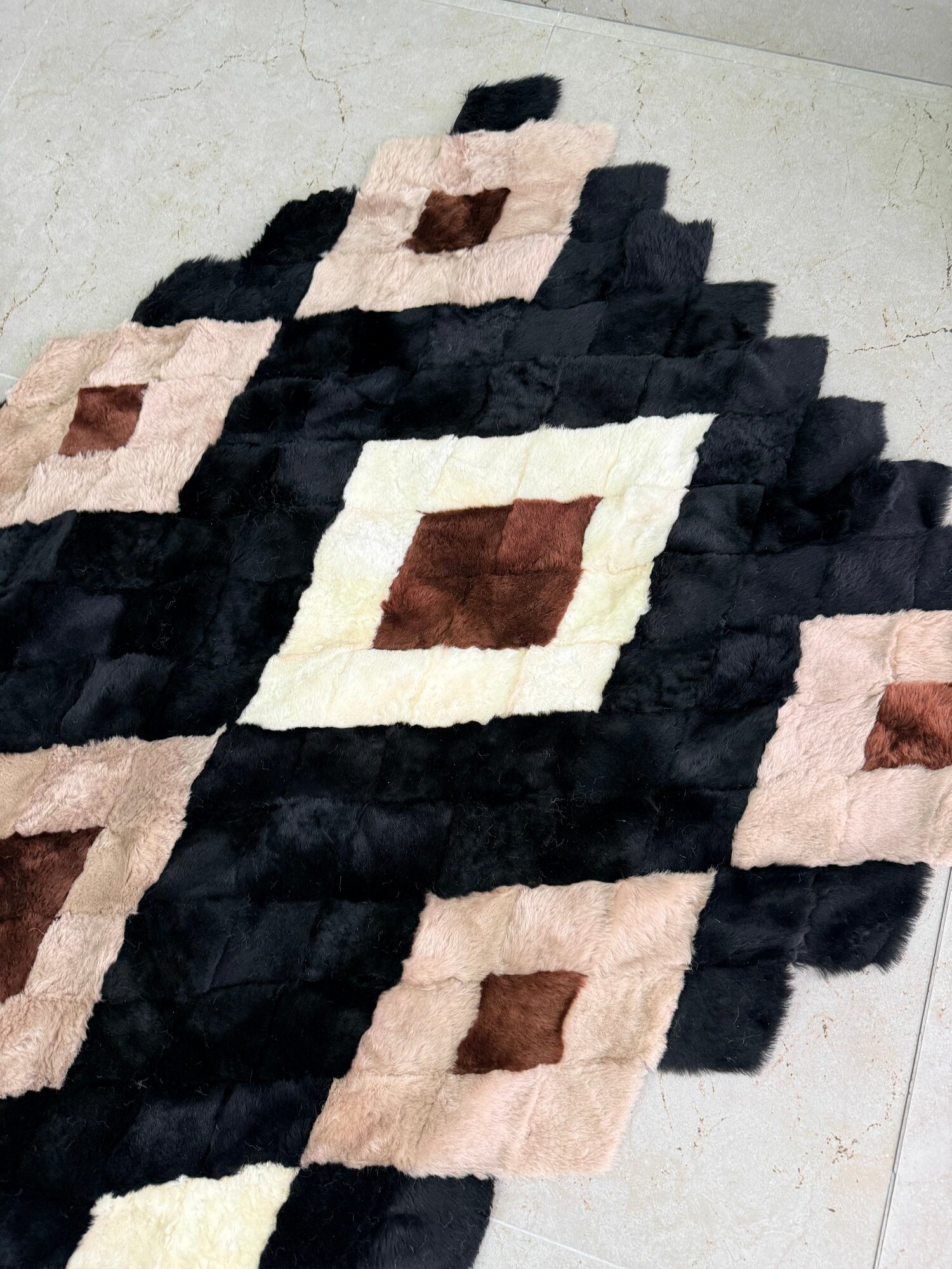 Покрывало меховое ковер из шкуры овчины — фото 1