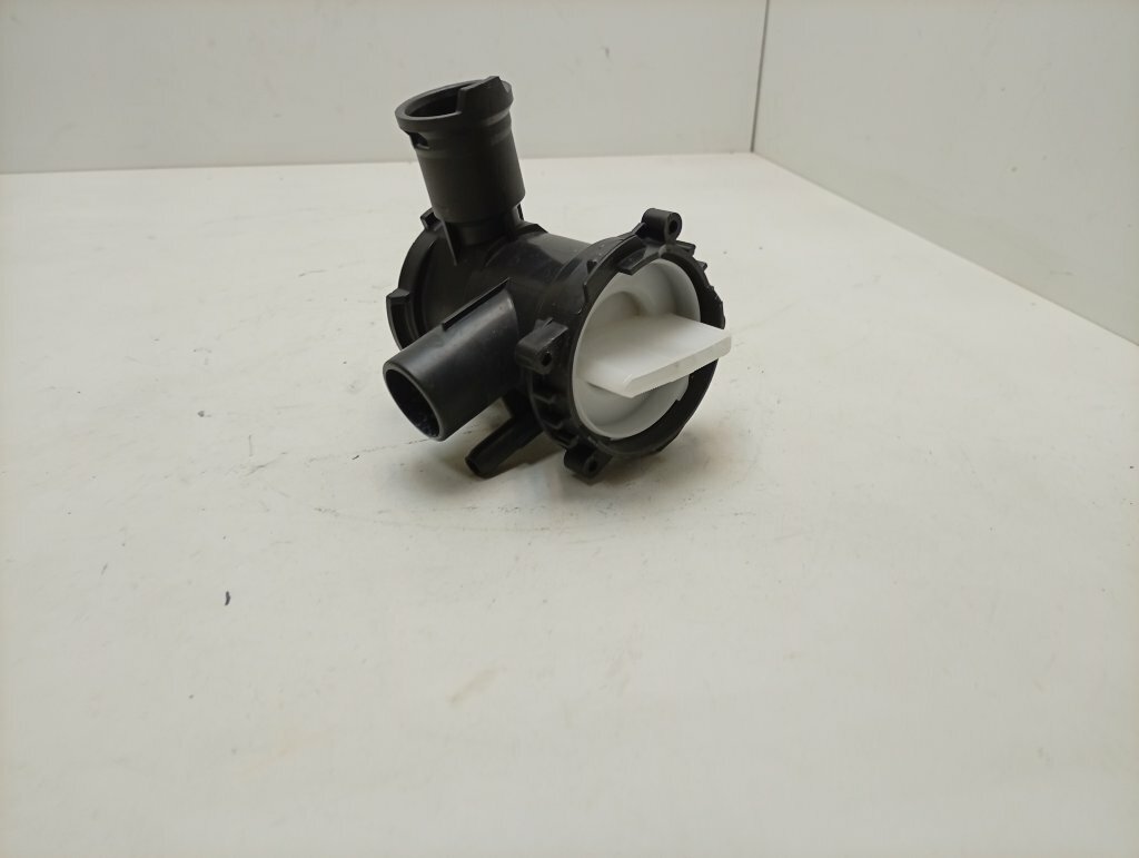 WLK24271OE/04 кт30 Улитка сливного насоса для стиральных машин Siemens Bosch 144992 б/у
