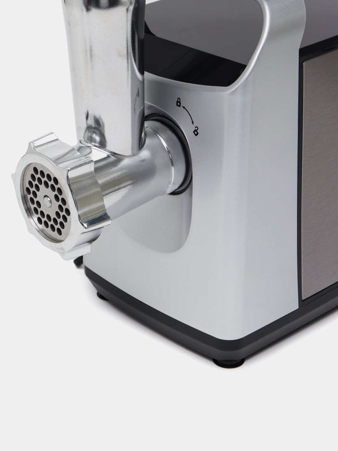 Электрическая многофункциональная кухонная мясорубка Sonifer SF-5016 с мощным мотором 1200 В — фото 1