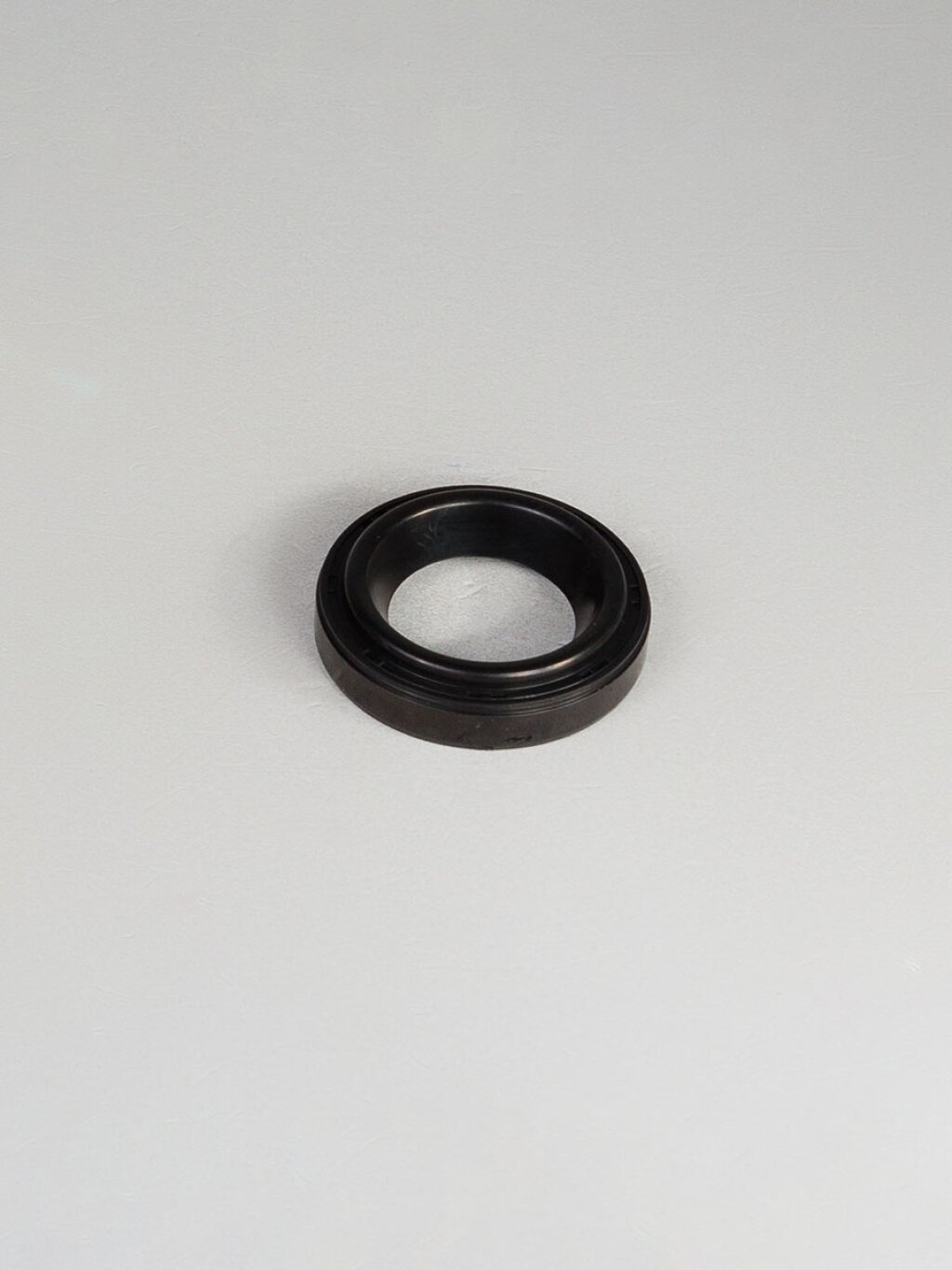 Прокладка свечного колодца Honda 12342-P08-004
