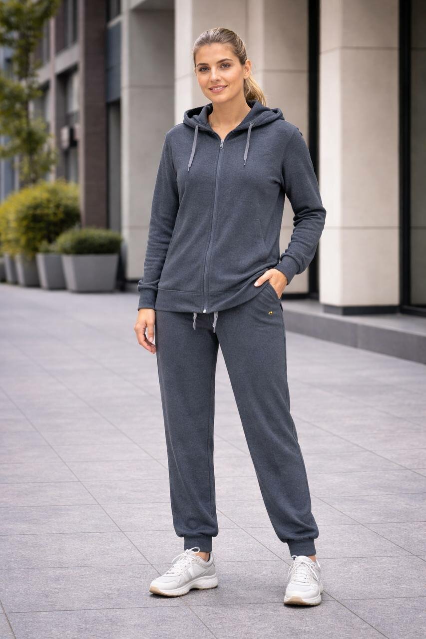 Костюм спортивный М