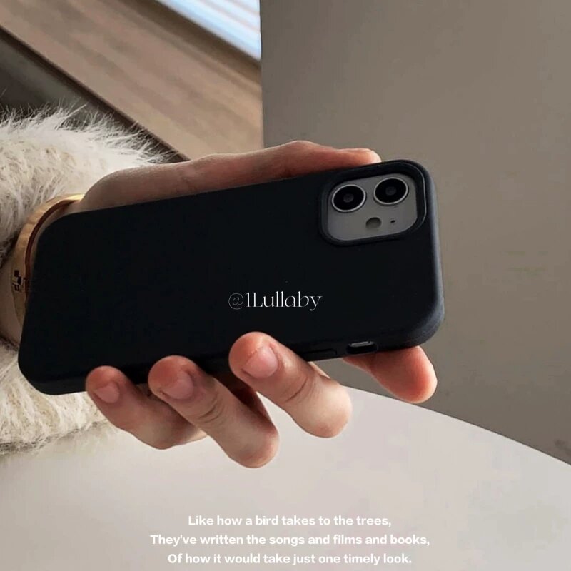 Чехол для телефона Realme GT5 из жидкой силикона в чистом черном, устойчивый к царапинам и прочный для смартфонов