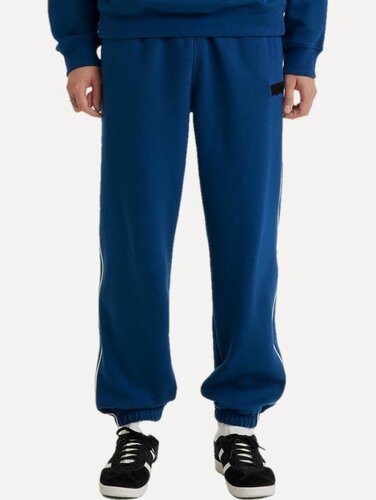 Изображение товара Брюки Men Graphic Piping Sweatpants