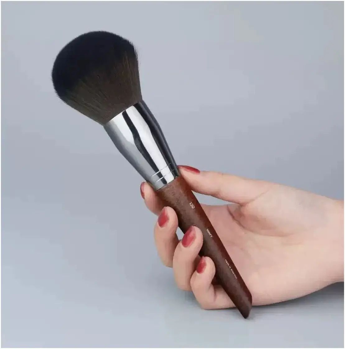 Make Up For Ever Кисть косметическая Для сухих текстур
